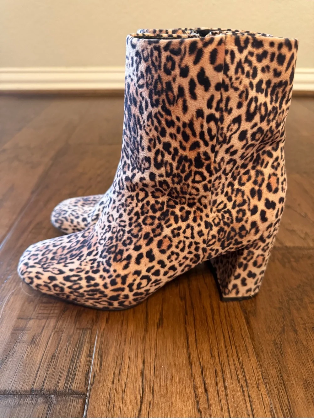 Sugar Element Leopard Print Block Heel Side Zip Ankle Boots Size 6.5